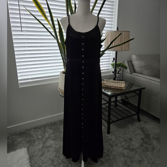 BLANK Black Asymmetrical Velour Jumper Dress. Size Large. New. - Picture 1 of 9